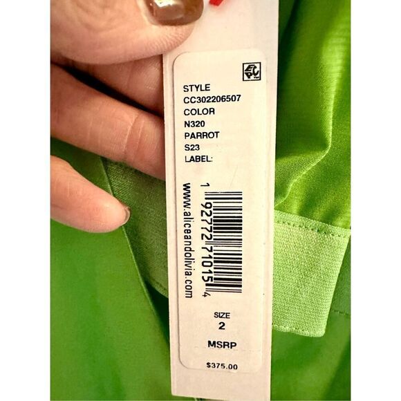 NWT Alice + Olivia Zumi A-Line Mini Dress With satin finish and halterneck desig - Picture 11 of 15